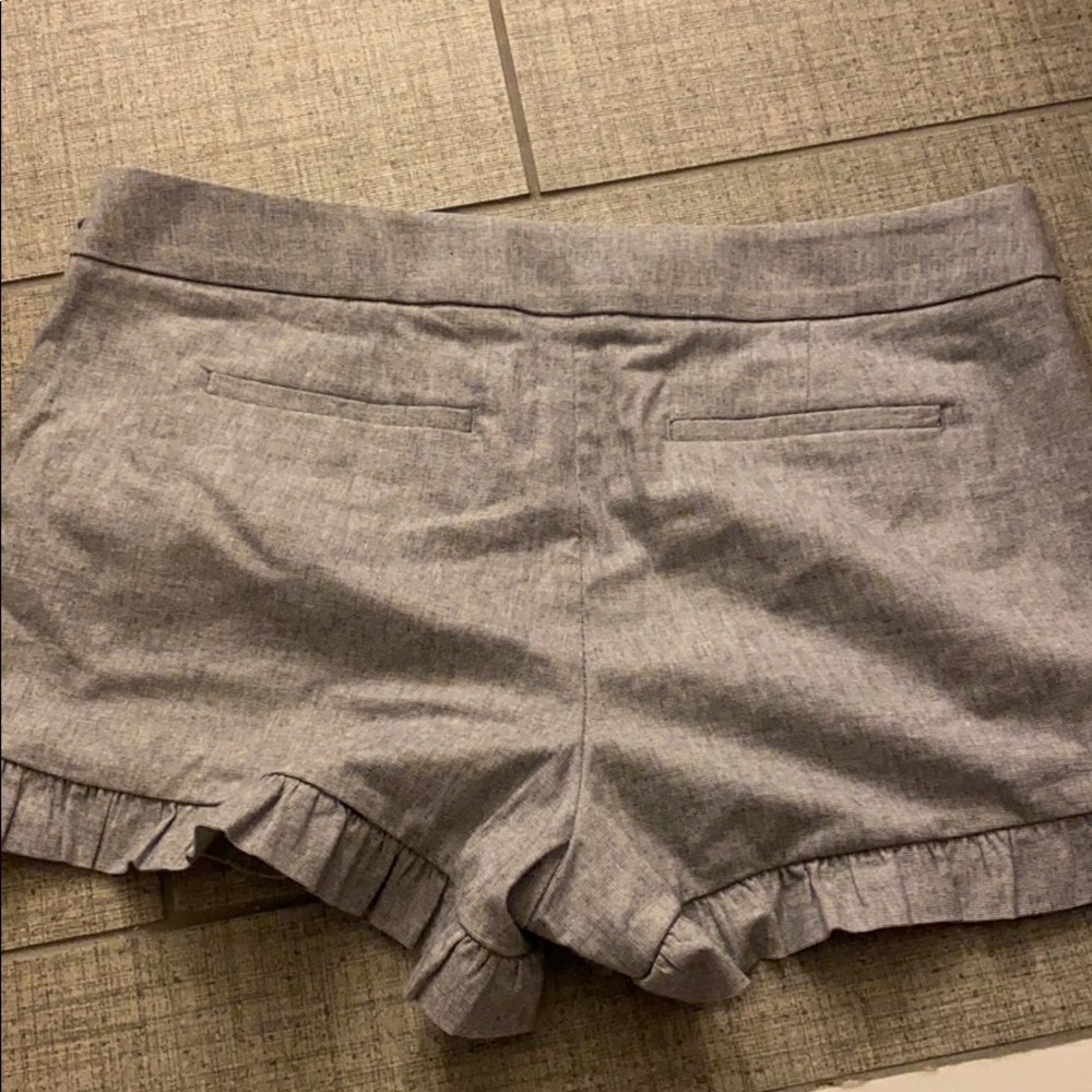 Loft Ruffle Shorts - Picture 2 of 3